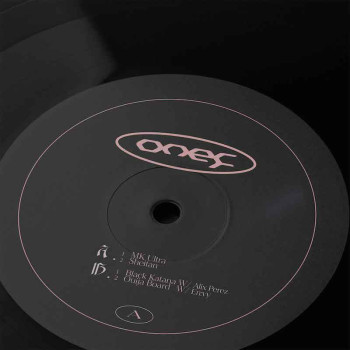 [ONEF049] Visages - From...
