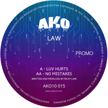 [AKO10-015] Law - Luv Hurts...